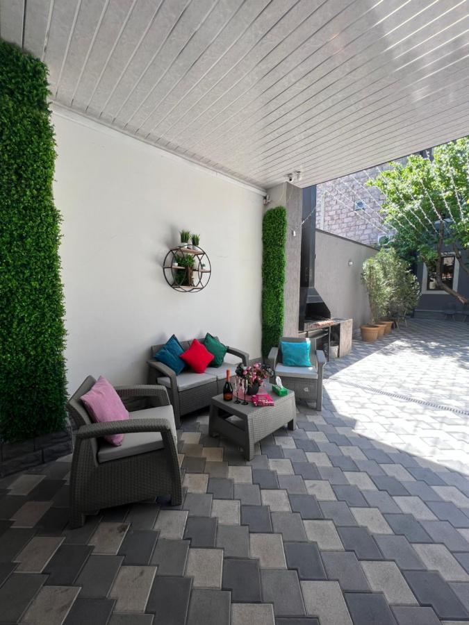 Cool Blue Interior Self Check In Apartment Yerevan Luaran gambar